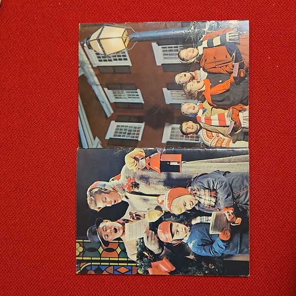 Lot of 5 vintage bank promo Christmas Holiday song booklets 3 designs EUC - Picture 4 of 16